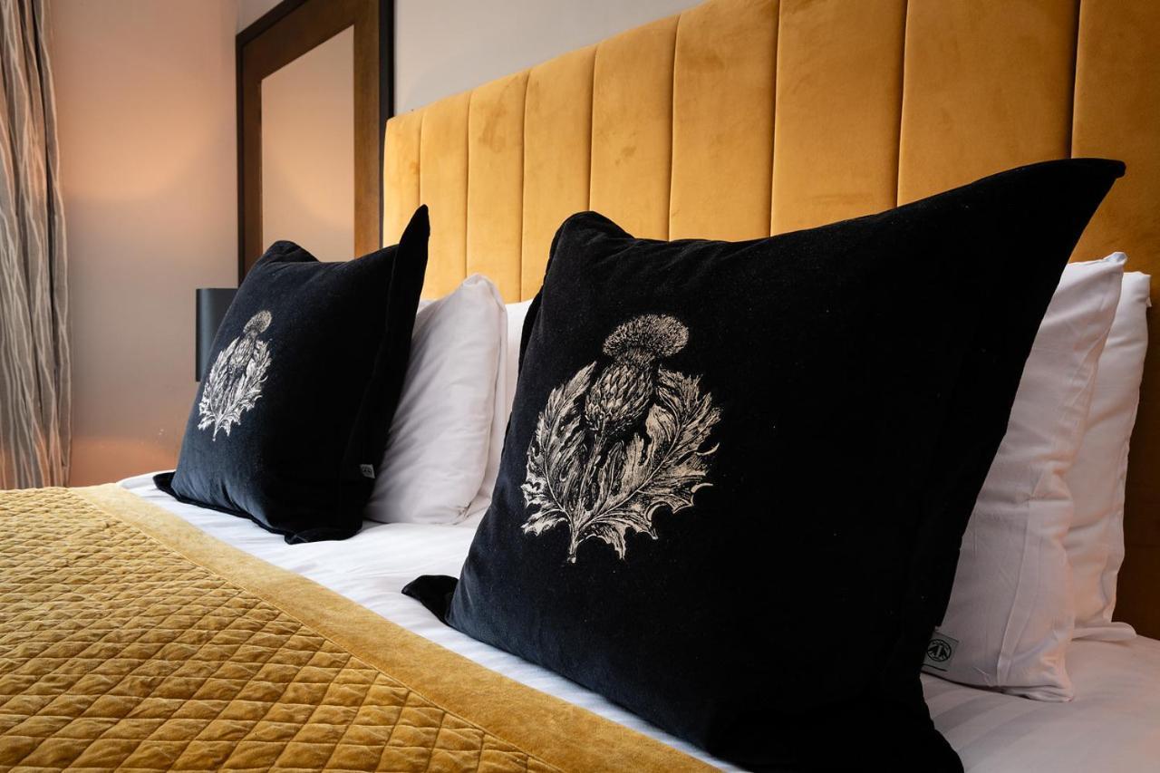 The Old Manse Of Blair, Boutique Hotel & Michelin Restaurant แบลร์แอทโฮล ภายนอก รูปภาพ